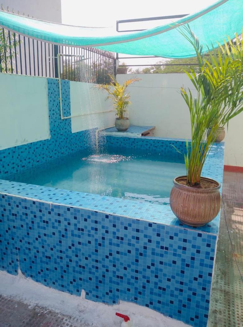 Solanki Farms & Pool Villa Garden Fully Private Джайпур Екстериор снимка